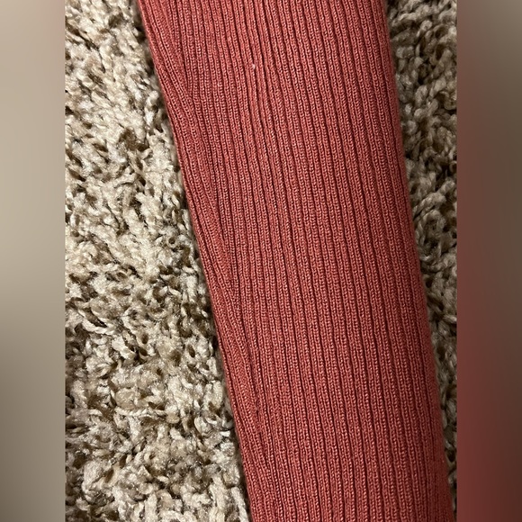 XL long sleeve crop top - Picture 5 of 5